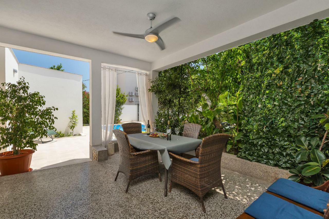 Apartment Mediteraneo Makarska Ngoại thất bức ảnh