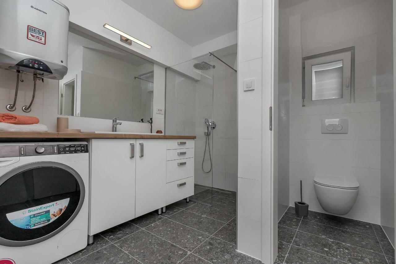 Apartment Mediteraneo Makarska Ngoại thất bức ảnh